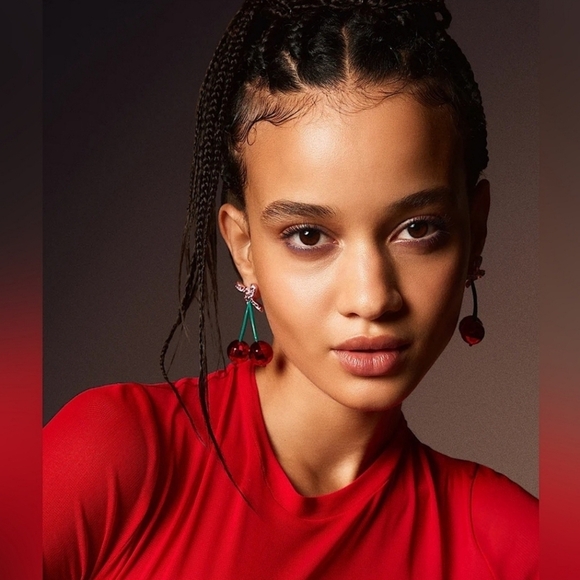 ✨️🍒 New Betsey Johnson THINK PINK CHERRY DROP EARRINGS MULTI ✨️🍒 - Picture 5 of 6